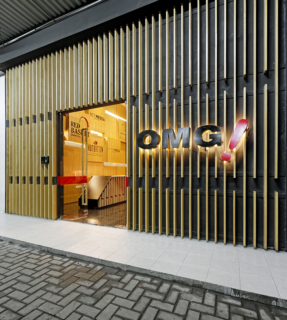 時尚木語  OMG印尼公司辦公室設(shè)計欣賞