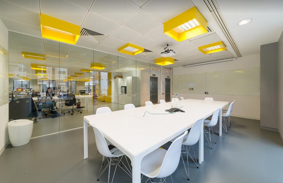 上海辦公室設(shè)計的主色調(diào)設(shè)定要謹慎