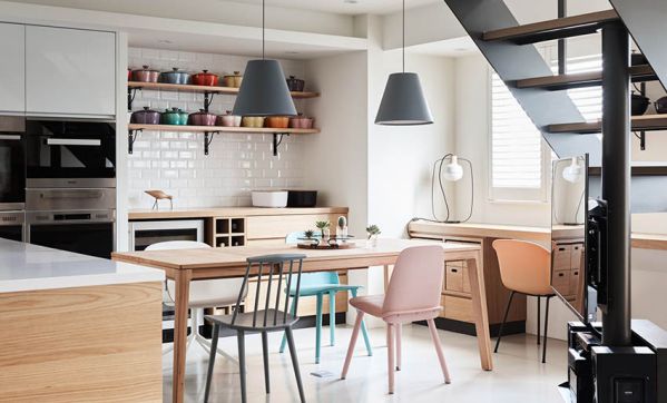 上海辦公室裝修對(duì)設(shè)計(jì)的要求較高