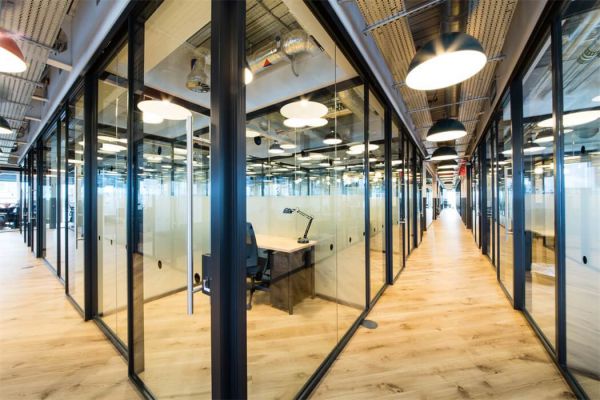 聯(lián)合辦公室裝修設(shè)計的便利場所