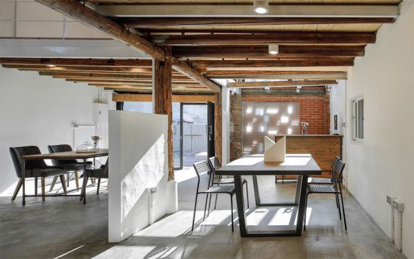 淺談老屋辦公室設(shè)計改造項目