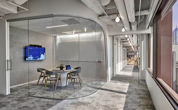 散件式的辦公裝修設(shè)計(jì)也稱(chēng)為組合式的設(shè)計(jì)