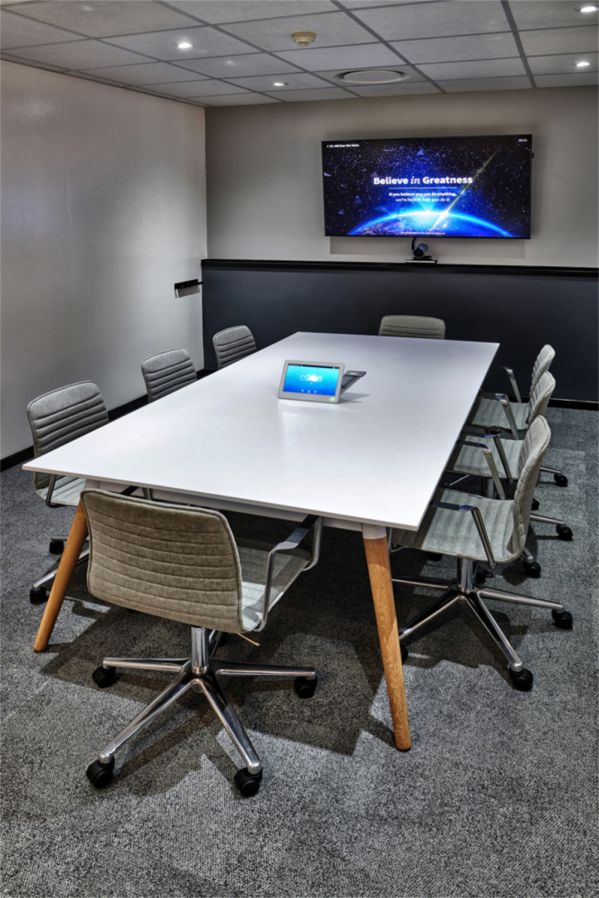 多功能辦公室設(shè)計打造的雙層辦公室