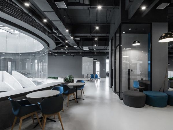 辦公室裝修的設(shè)計方案要能夠為企業(yè)規(guī)范帶來新面貌
